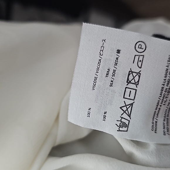 Charli London Silk Blouse Size 8 NWT - Picture 6 of 8